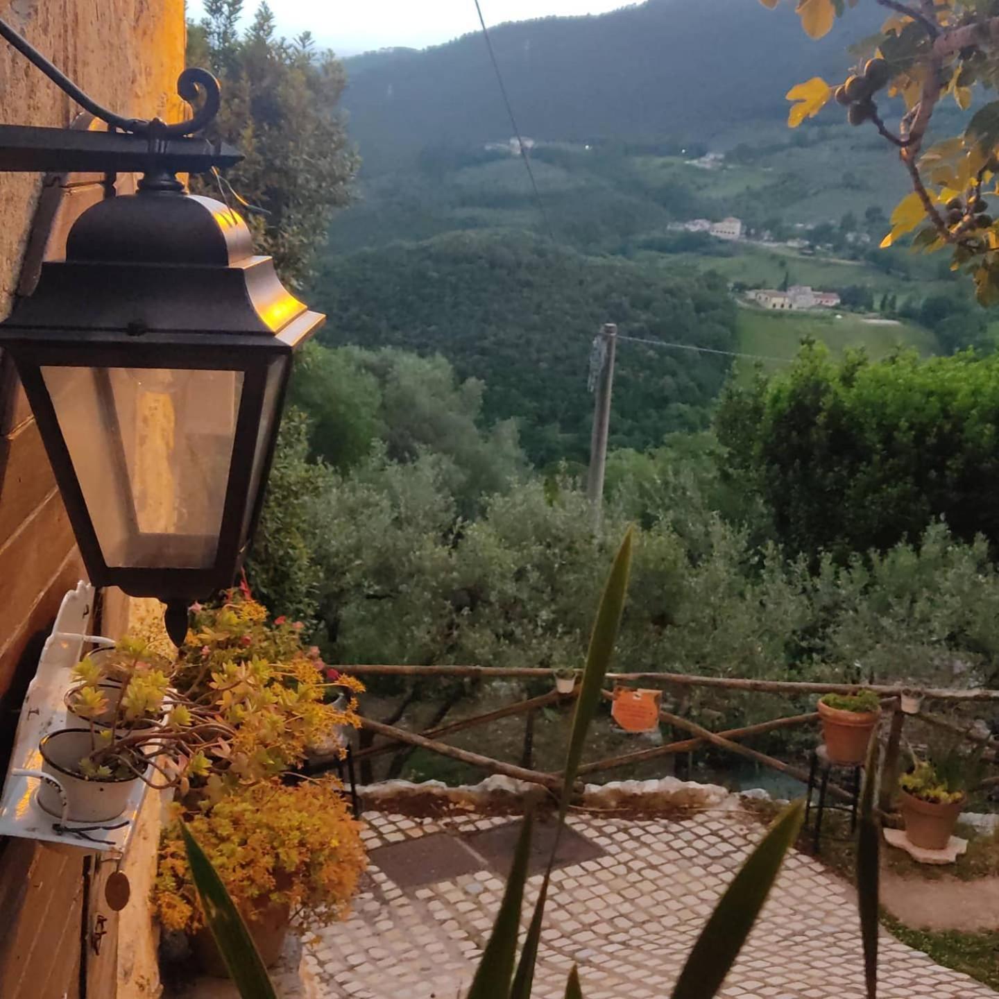 Guesthouse Runcini Ferentillo Exterior foto